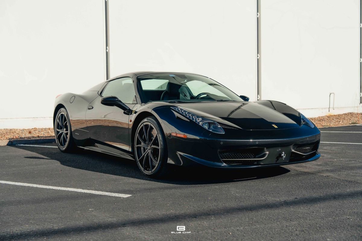 Used 2014 Ferrari 458 Spider image 25
