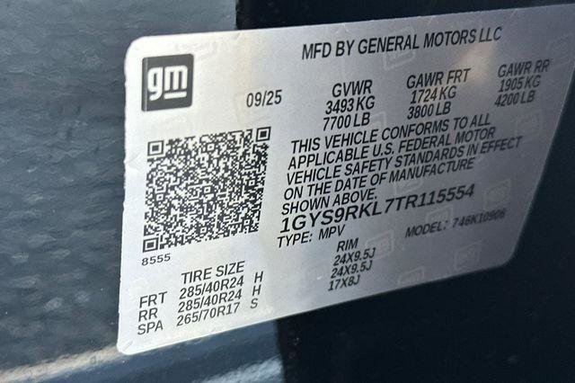 Certified 2026 Cadillac Escalade ESV Platinum Sport w/ LPO, ONYX Package image 30