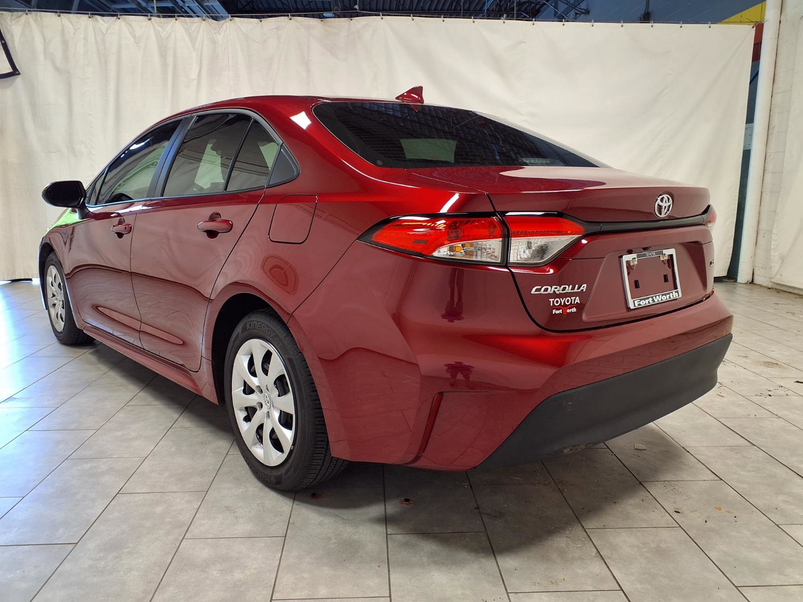 Used 2026 Toyota Corolla LE FWD image 7