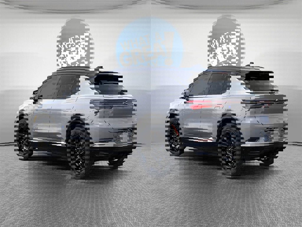 New 2026 Chevrolet Equinox EV RS image 3