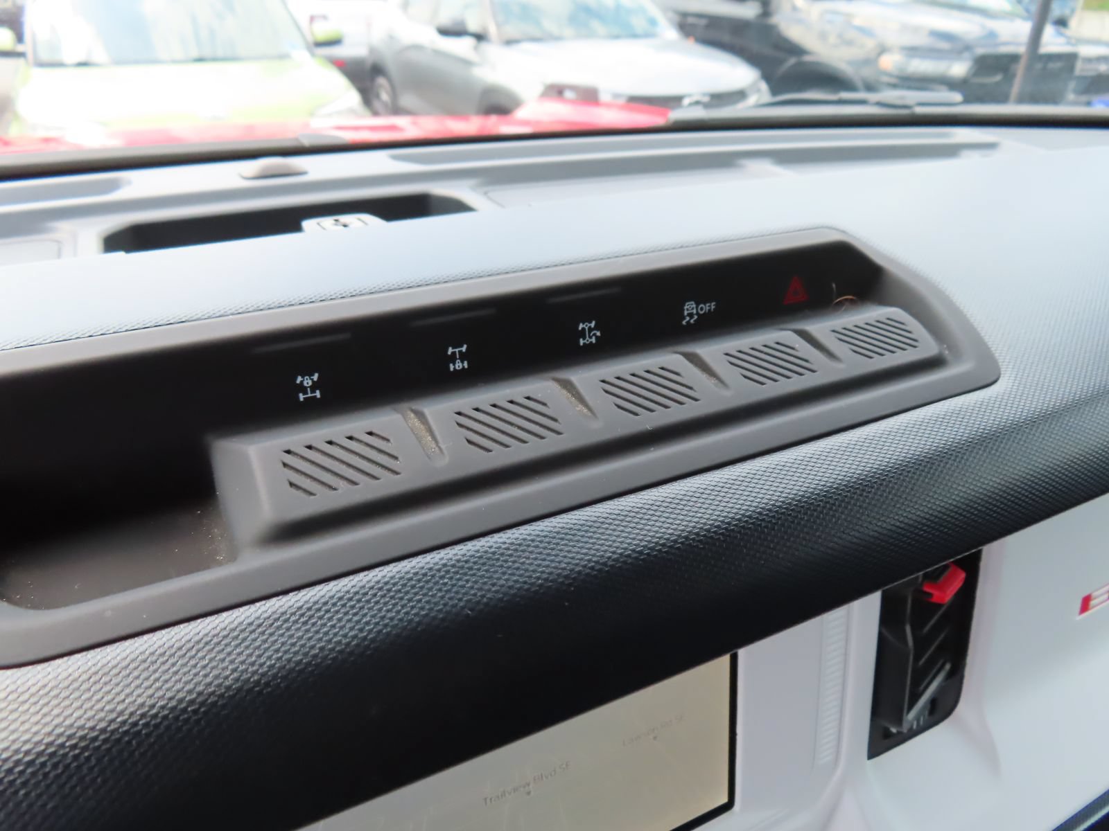 Used 2023 Ford Bronco Heritage Edition AWD/4WD image 25