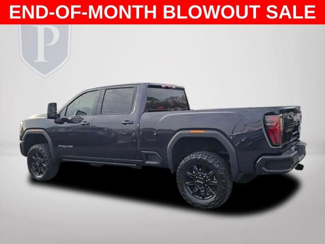 Used 2026 GMC Sierra 3500 AT4 AWD/4WD image 9