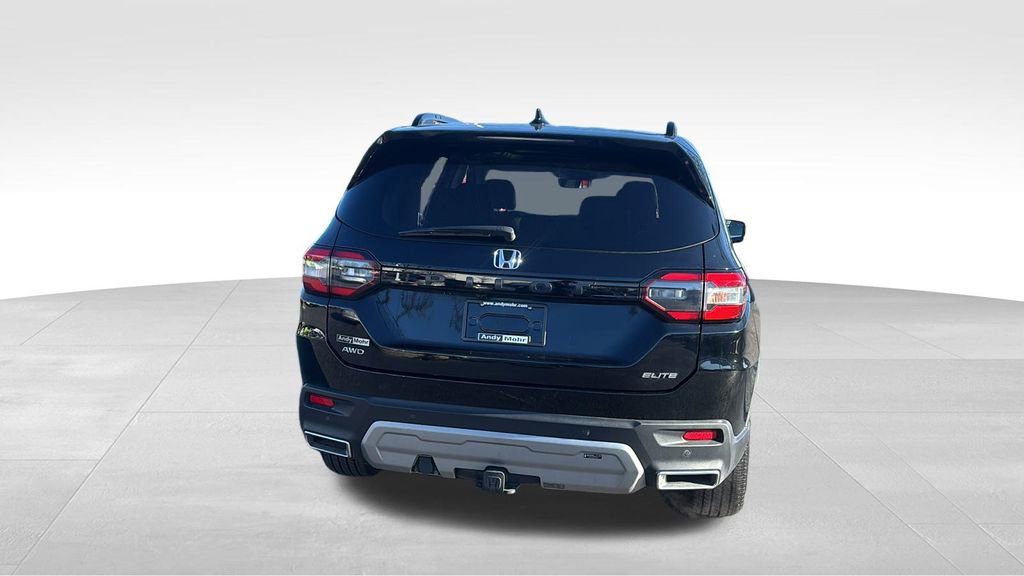 Certified 2024 Honda Pilot Elite image 6