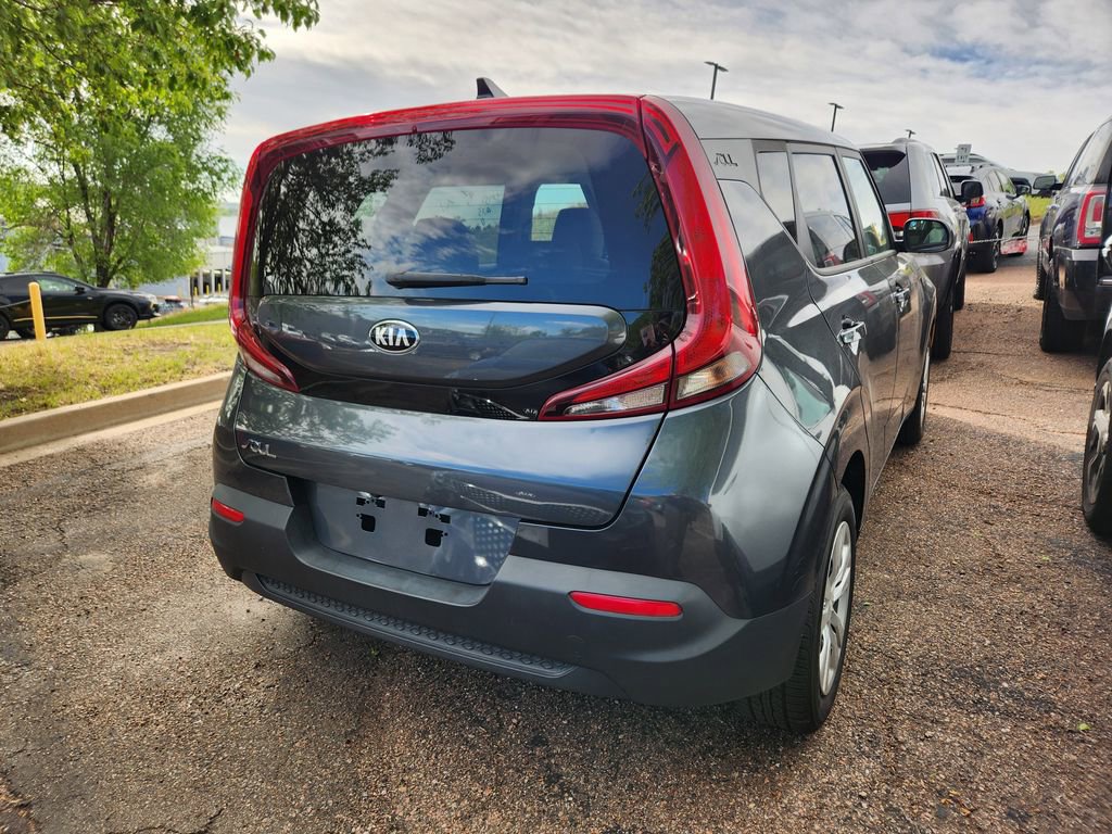 Used 2021 Kia Soul LX FWD image 8