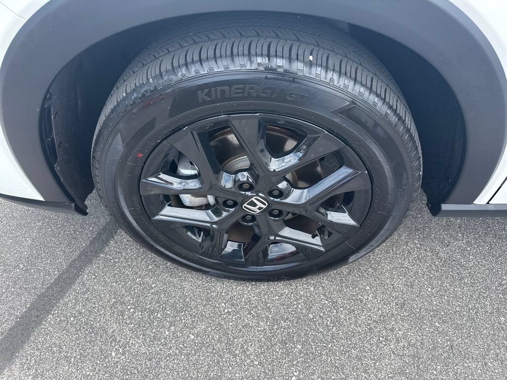 Certified 2025 Honda HR-V Sport image 38