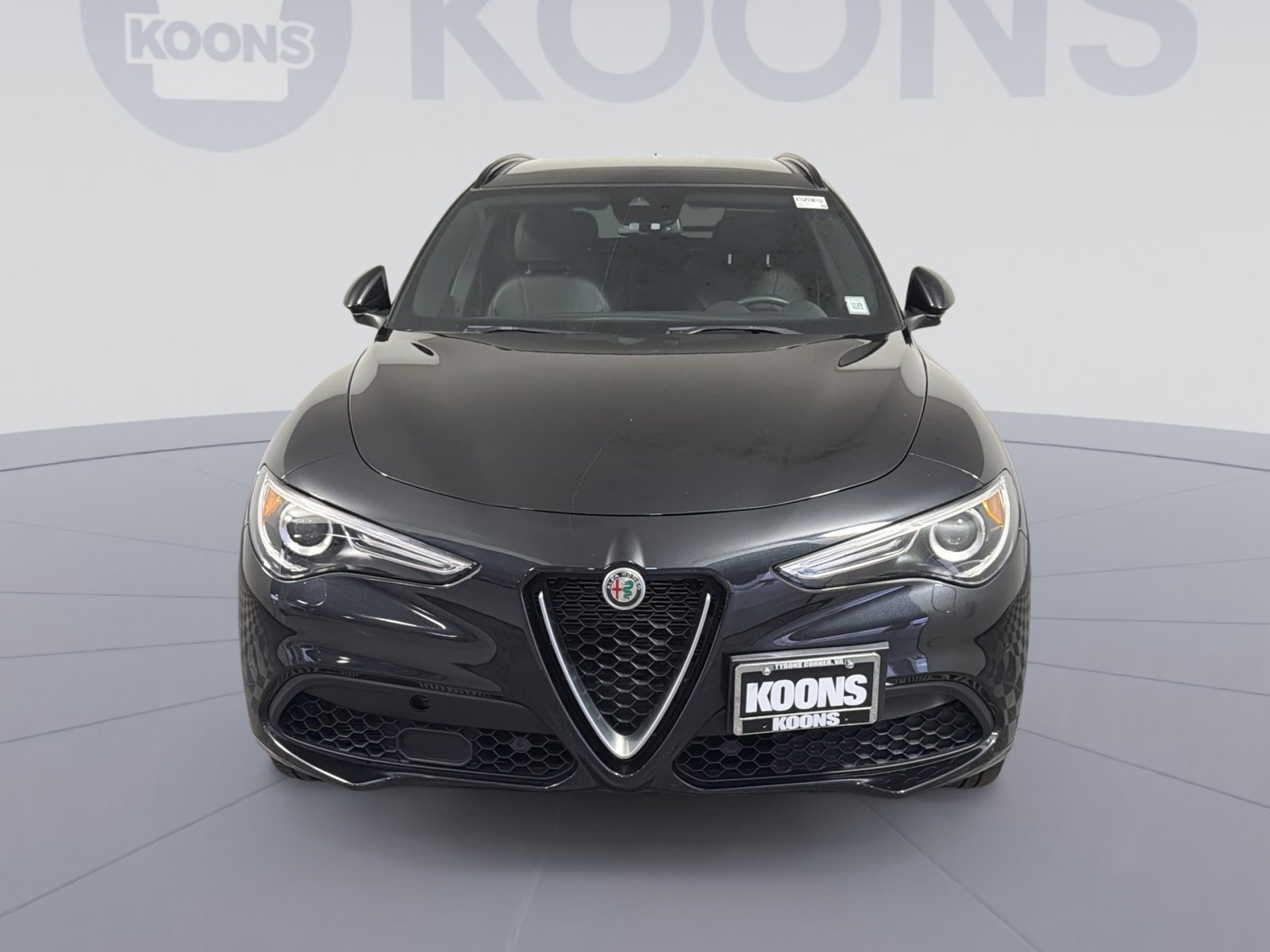 Used 2023 Alfa Romeo Stelvio Ti image 11