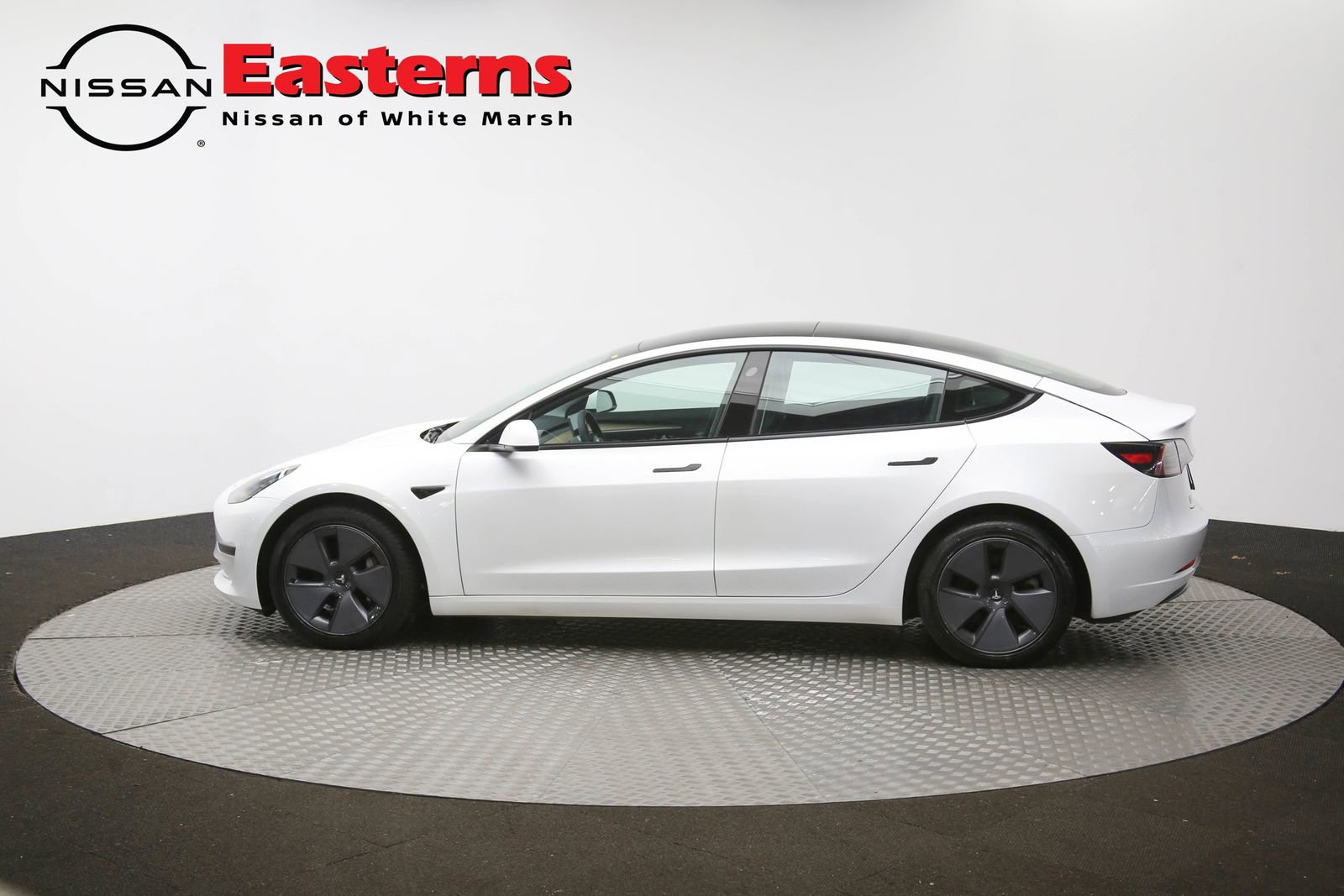 Used 2023 Tesla Model 3 Standard Range RWD image 56