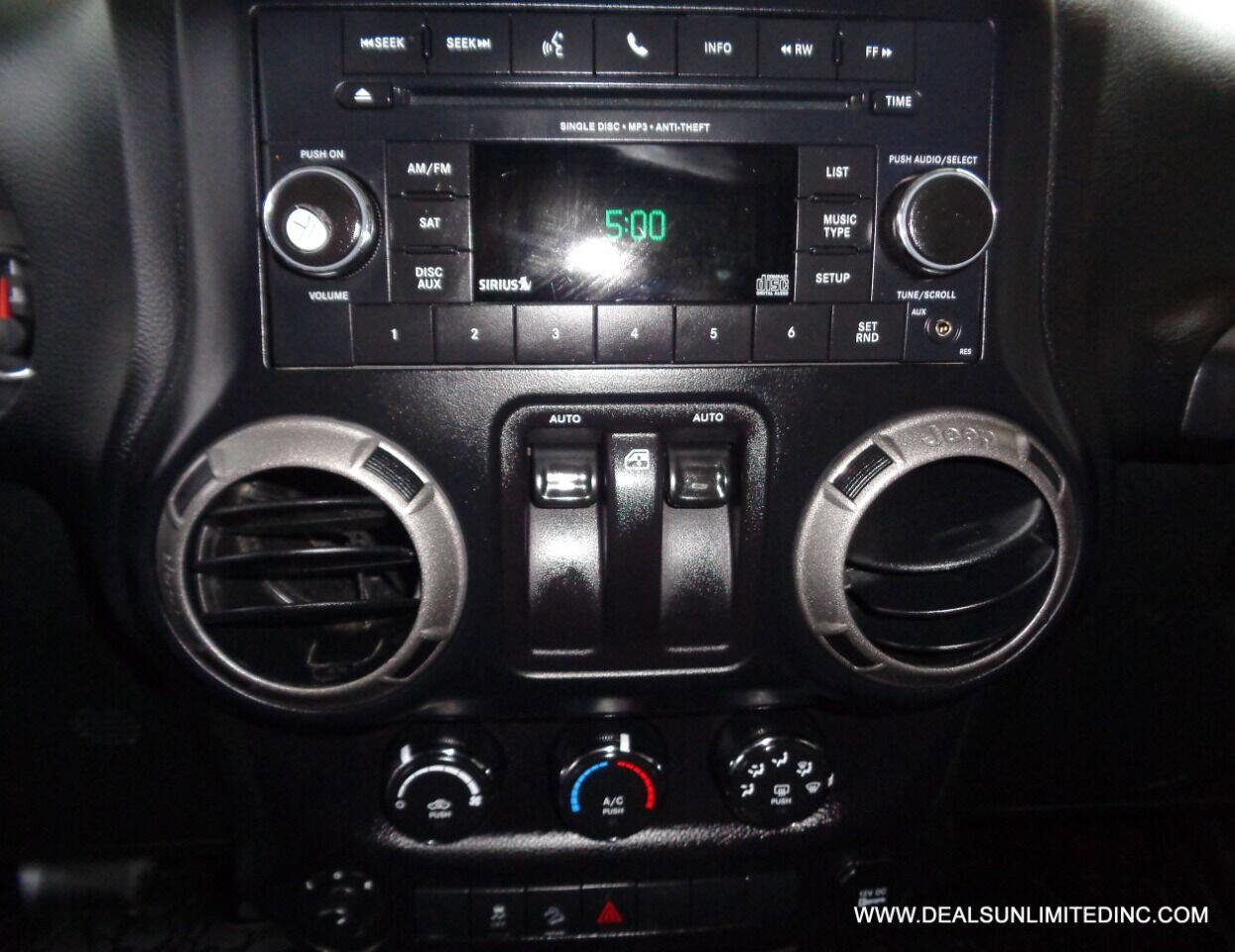 Used 2015 Jeep Wrangler Sport w/ Quick Order Package 24S image 11