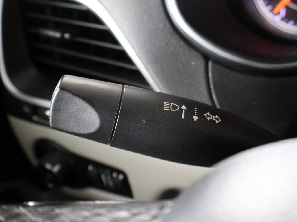 Used 2021 Jeep Cherokee Latitude Lux AWD/4WD image 34