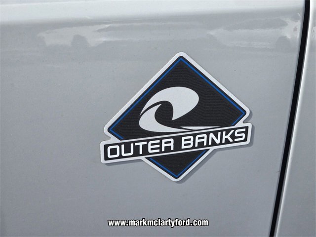 New 2026 Ford Bronco Outer Banks image 5