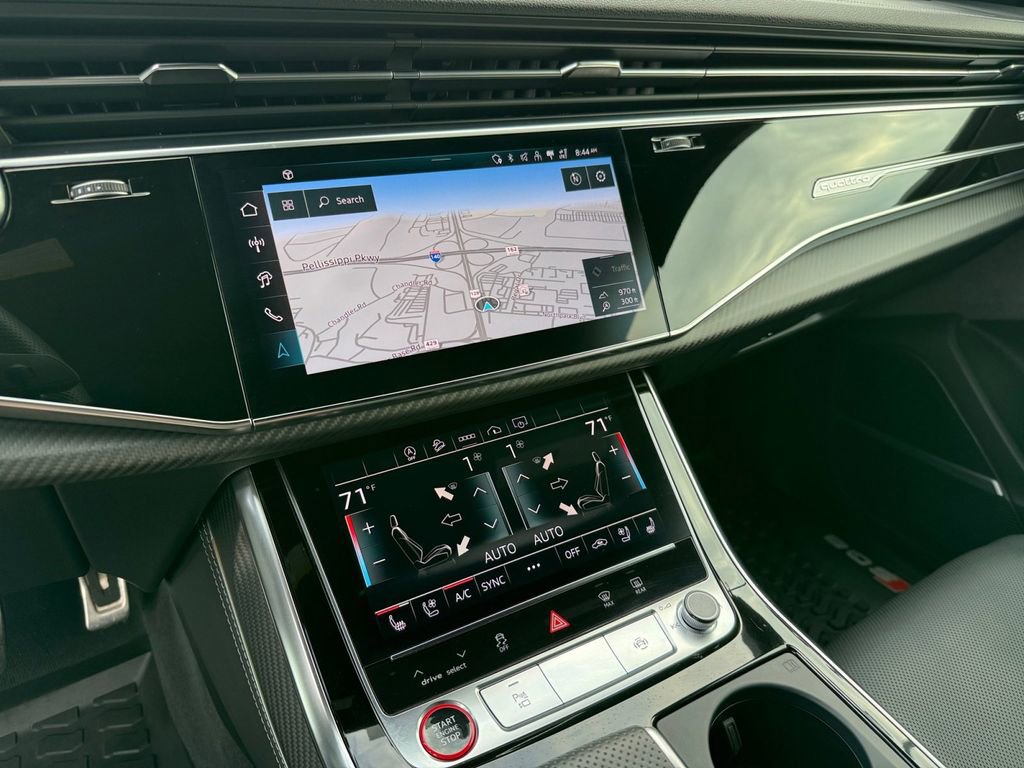 Used 2024 Audi SQ8 Premium Plus image 18