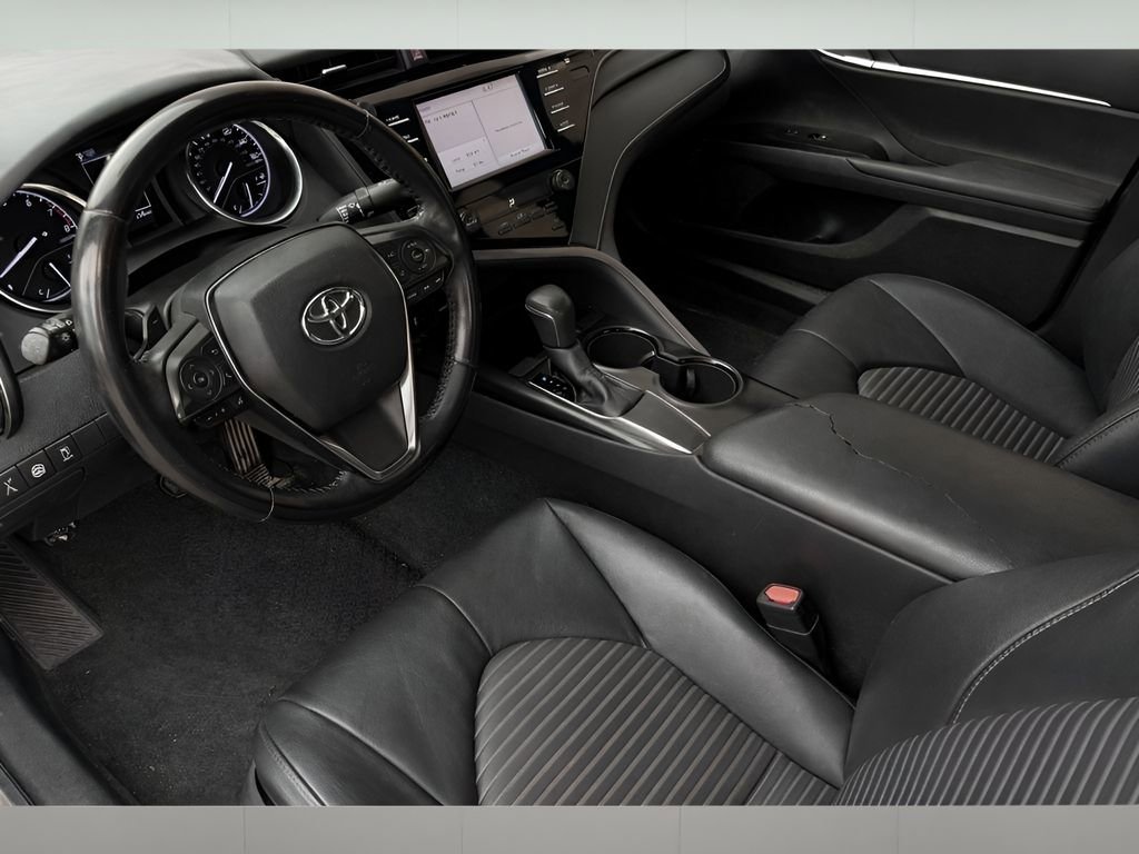 Used 2019 Toyota Camry SE image 9