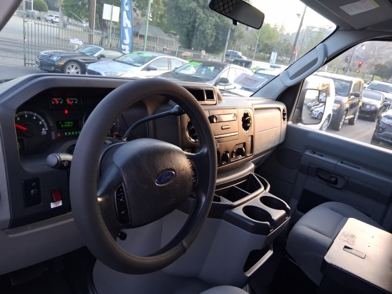 Used 2013 Ford E-150 and Econoline 150 w/ PWR Group RWD image 11