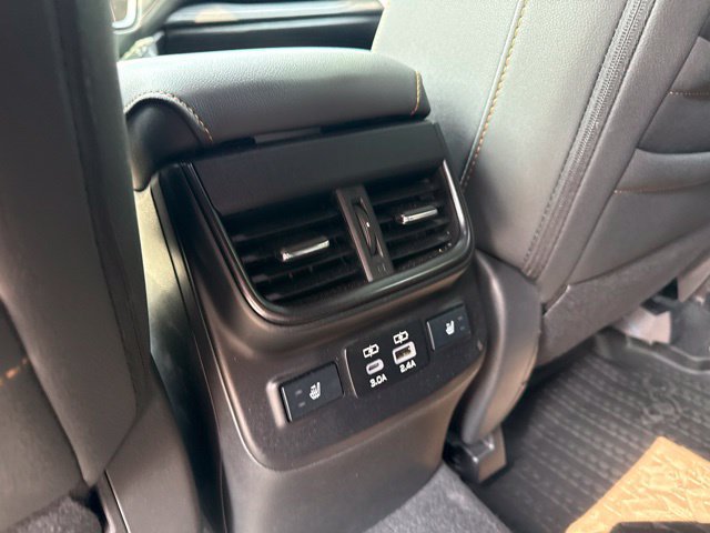 Used 2025 Subaru Outback Wilderness AWD/4WD image 18