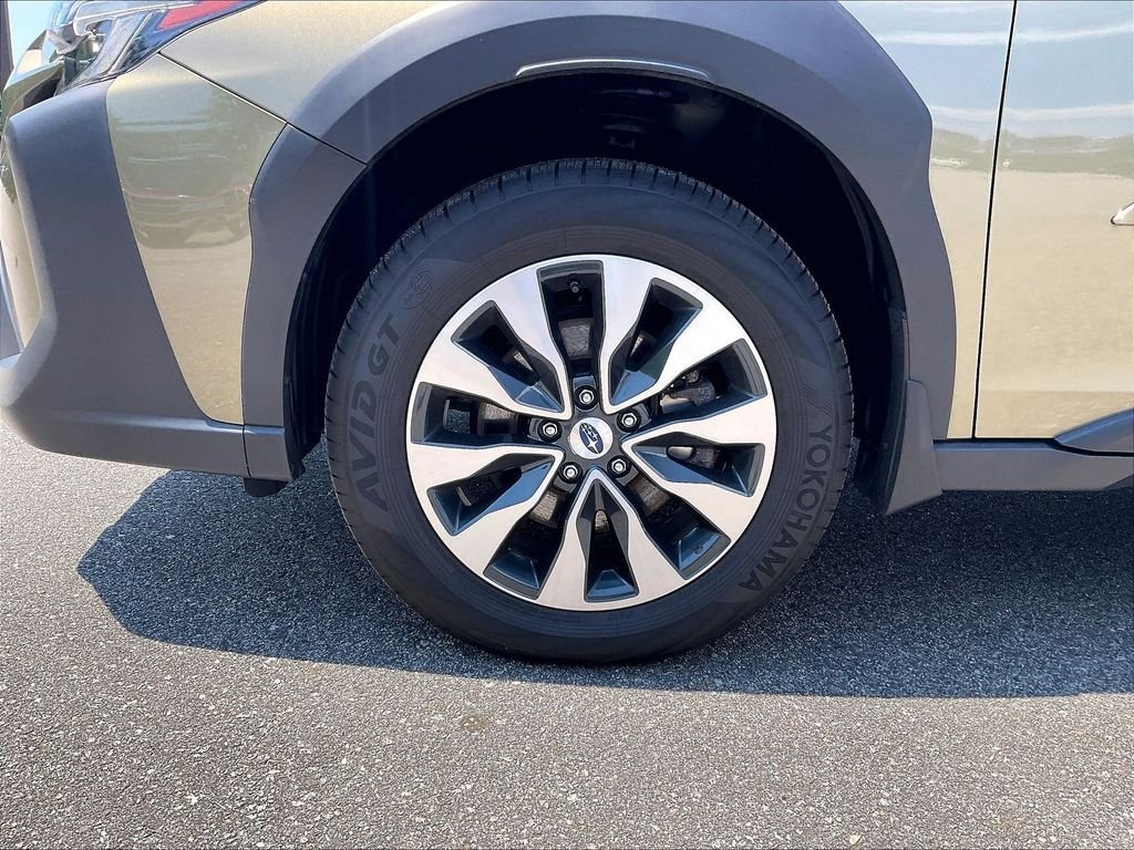 Used 2025 Subaru Outback Limited w/ Popular Package #2 AWD/4WD image 7