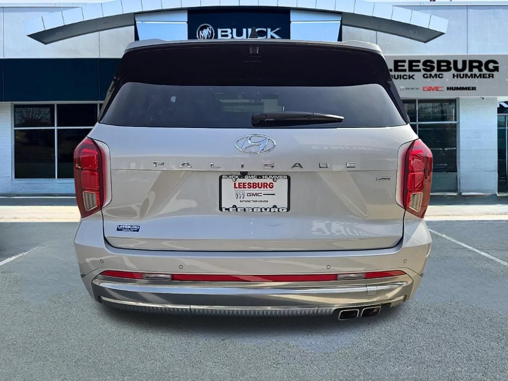 Used 2024 Hyundai Palisade Calligraphy AWD/4WD image 6