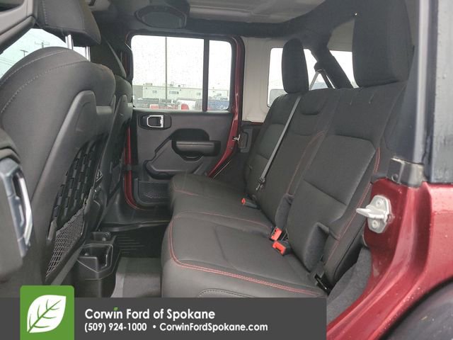 Used 2021 Jeep Wrangler Unlimited Rubicon AWD/4WD image 11