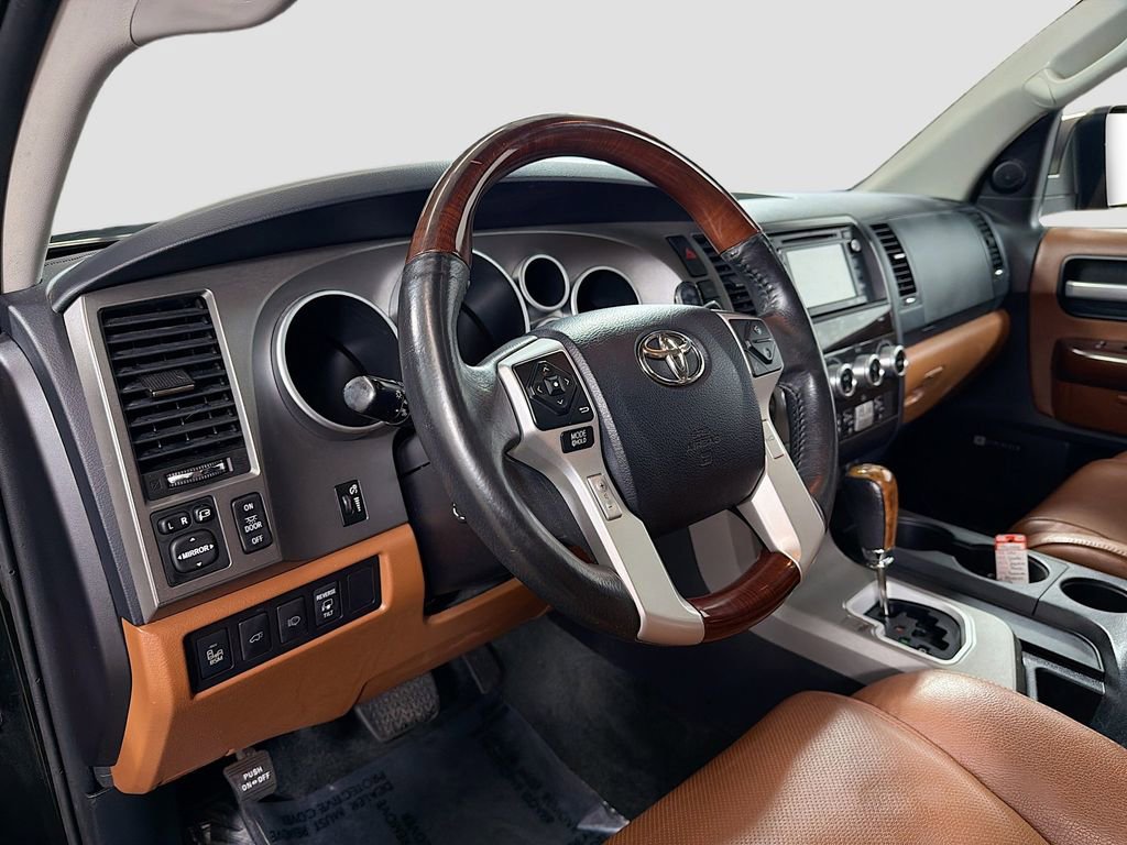 Used 2016 Toyota Sequoia Platinum image 9
