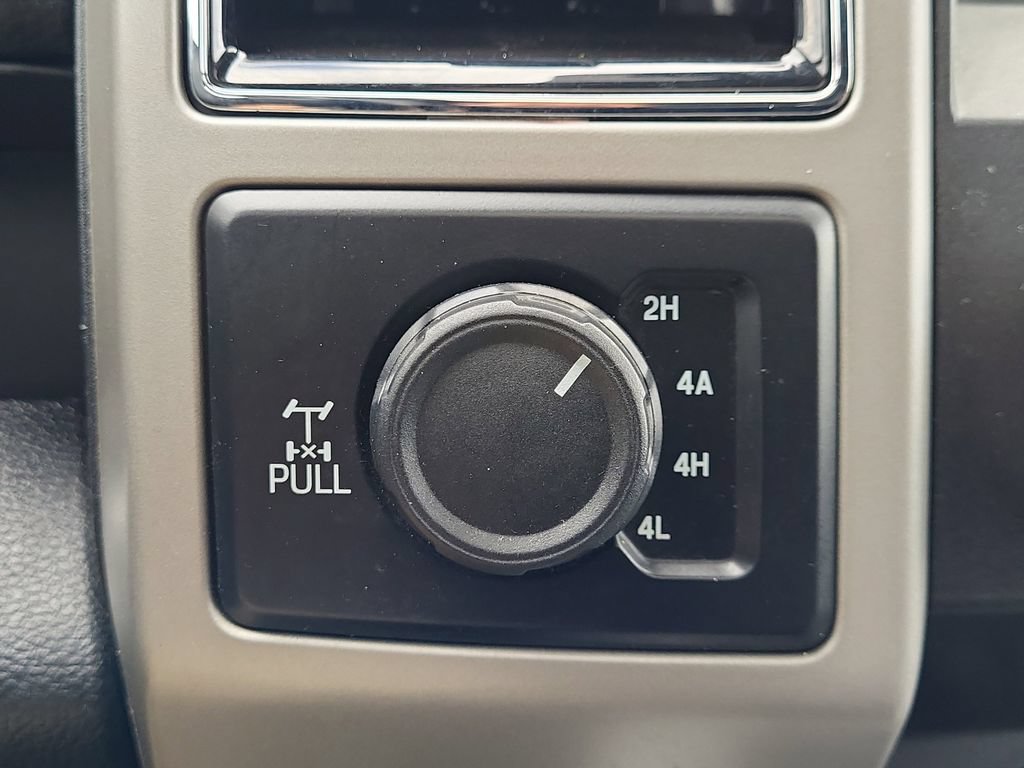 Used 2019 Ford F150 Lariat AWD/4WD image 34
