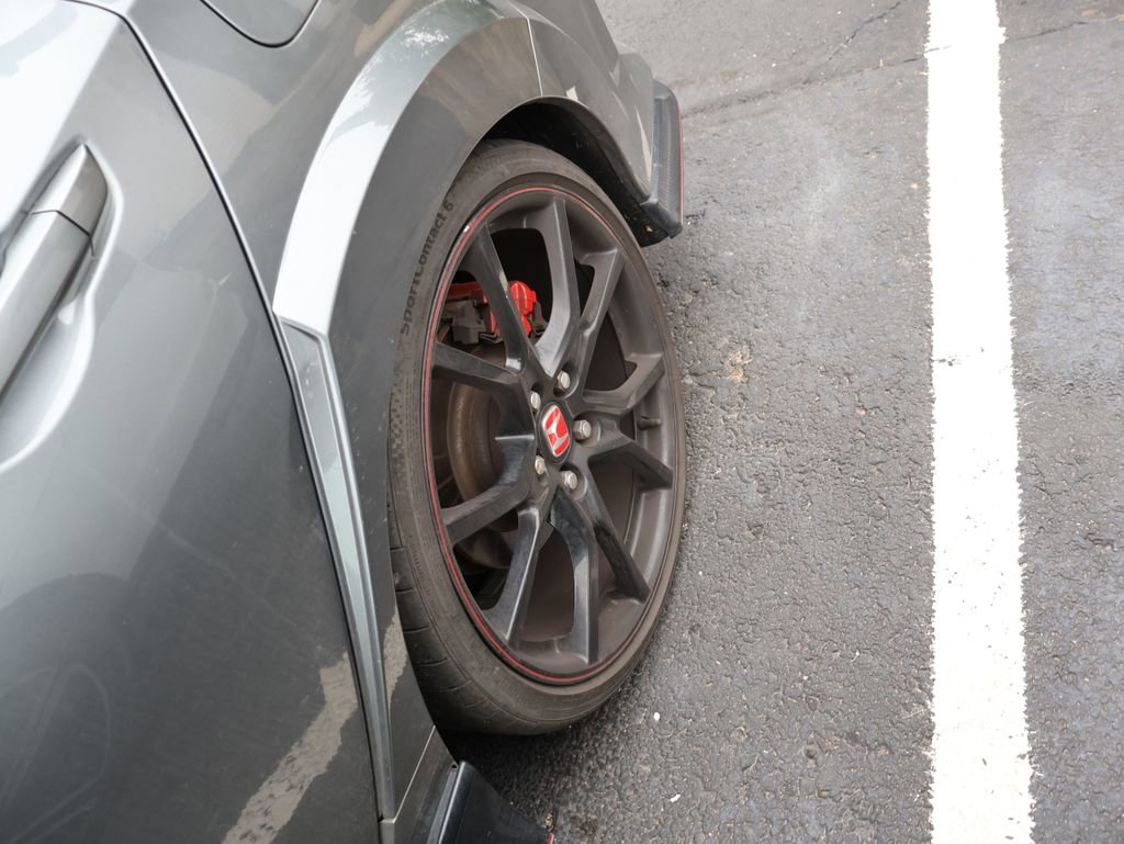 Used 2019 Honda Civic Type R image 13