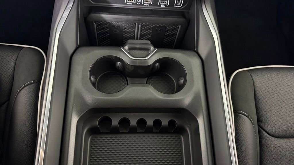 New 2026 RAM 1500 Laramie AWD/4WD image 20