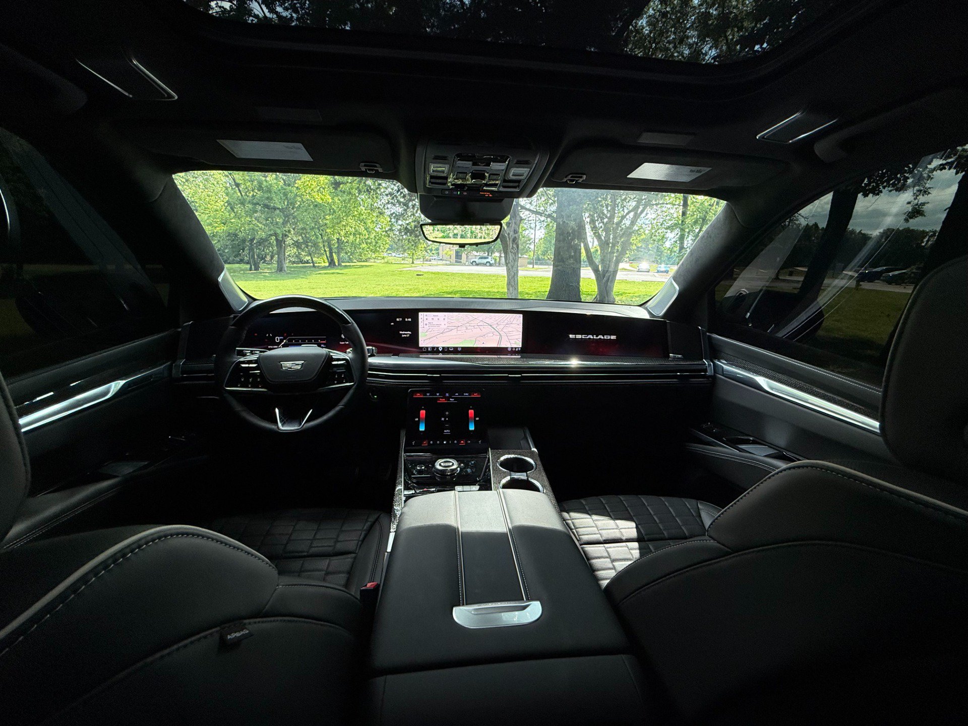 Used 2025 Cadillac Escalade V AWD/4WD image 22