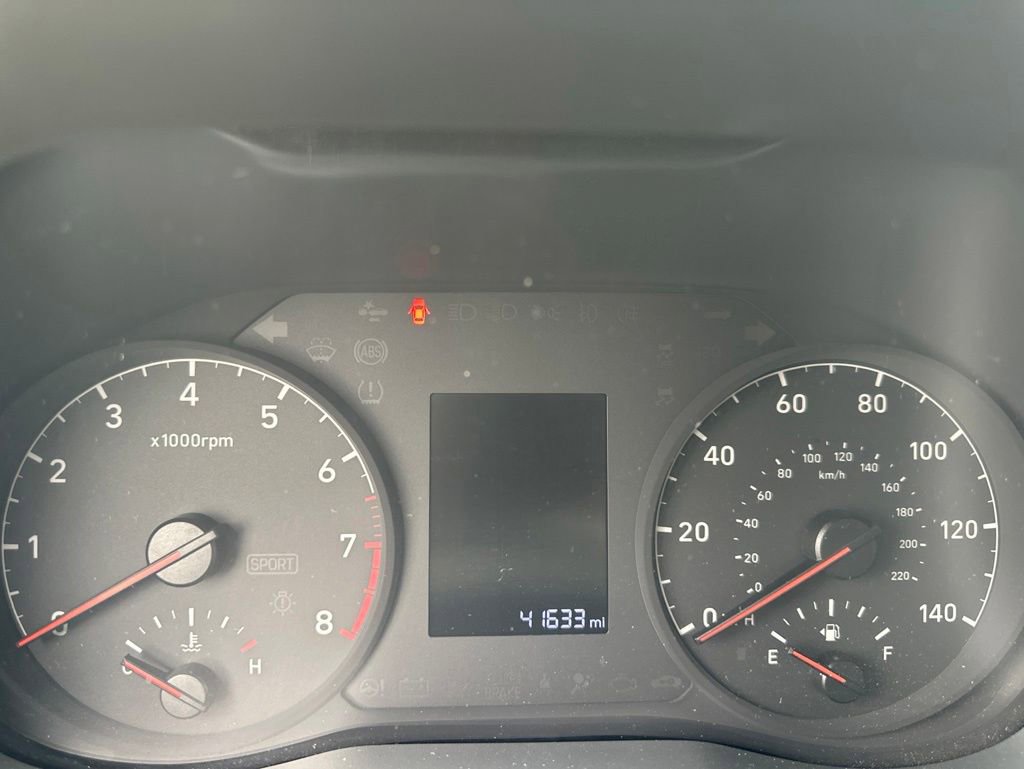 Used 2022 Hyundai Accent SEL w/ Cargo Package FWD image 10