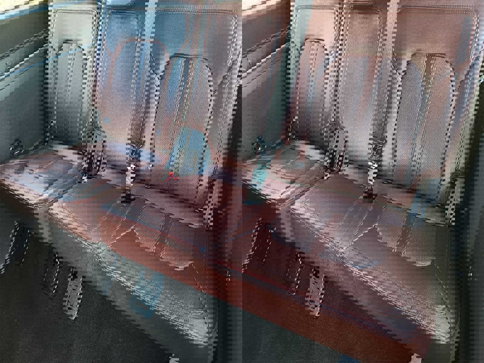 Used 2023 Ford Expedition Limited image 41