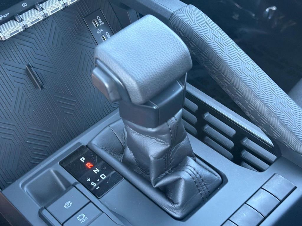 Certified 2025 Toyota Tacoma SR image 15