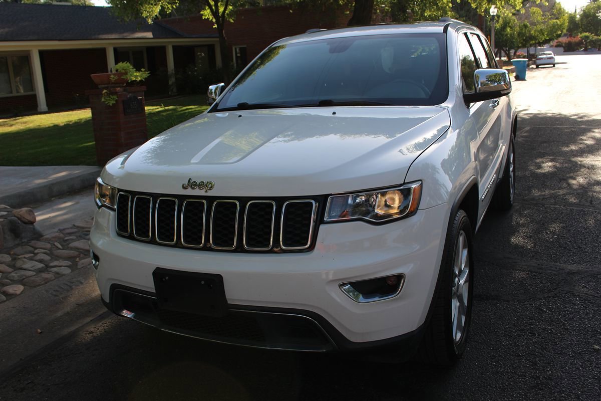 Used 2017 Jeep Grand Cherokee Limited RWD image 34