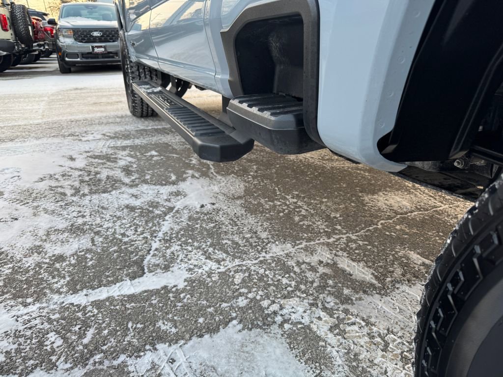 Used 2024 Ford F250 Lariat w/ Lariat Ultimate Package image 16