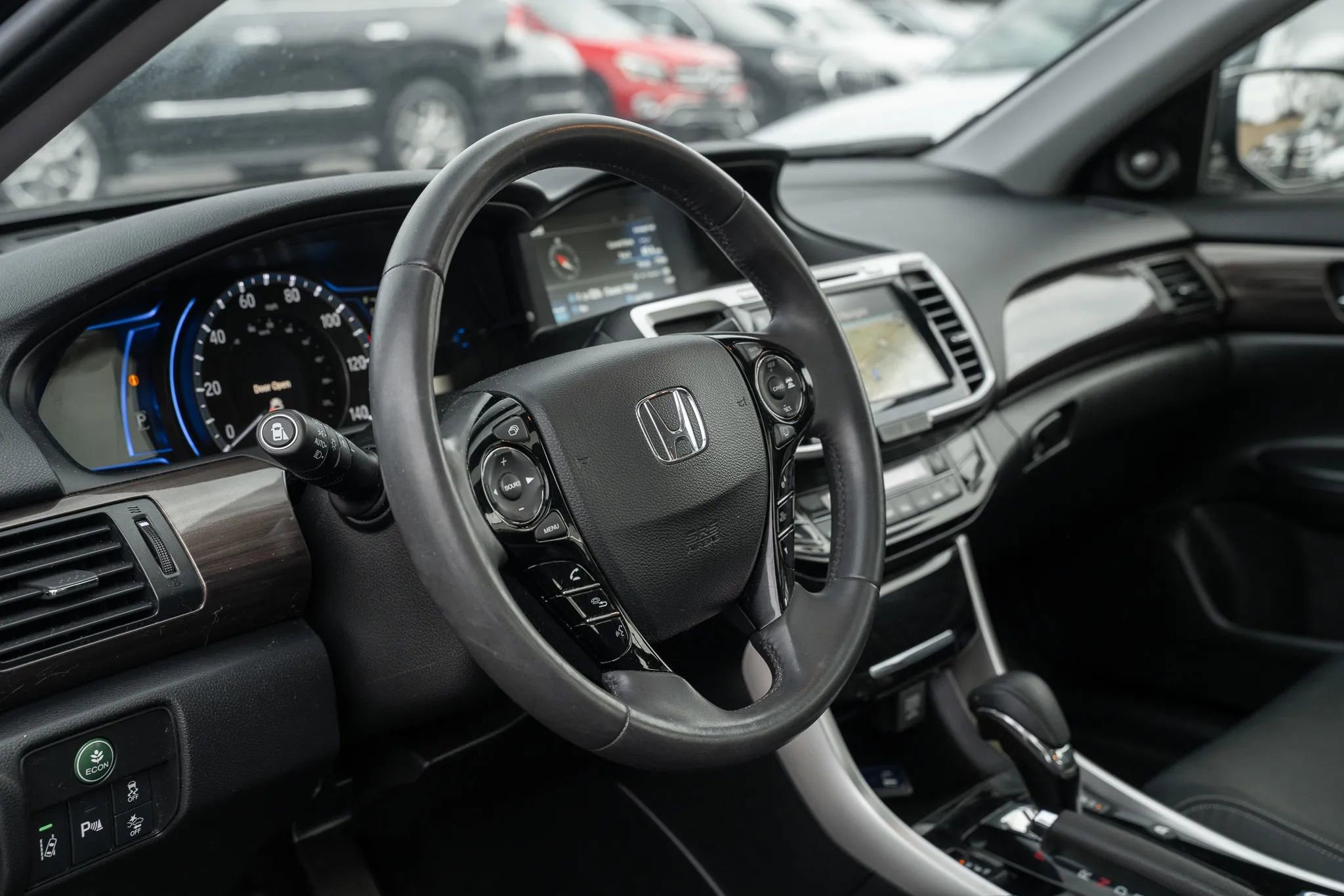 Used 2017 Honda Accord Touring image 15