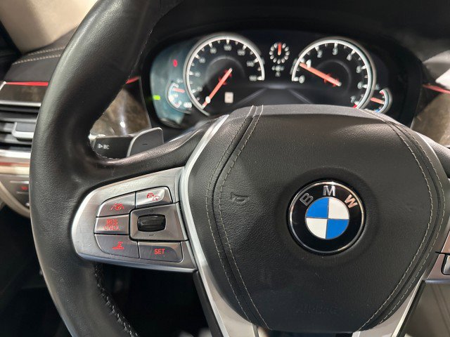 Used 2016 BMW 750i xDrive image 67