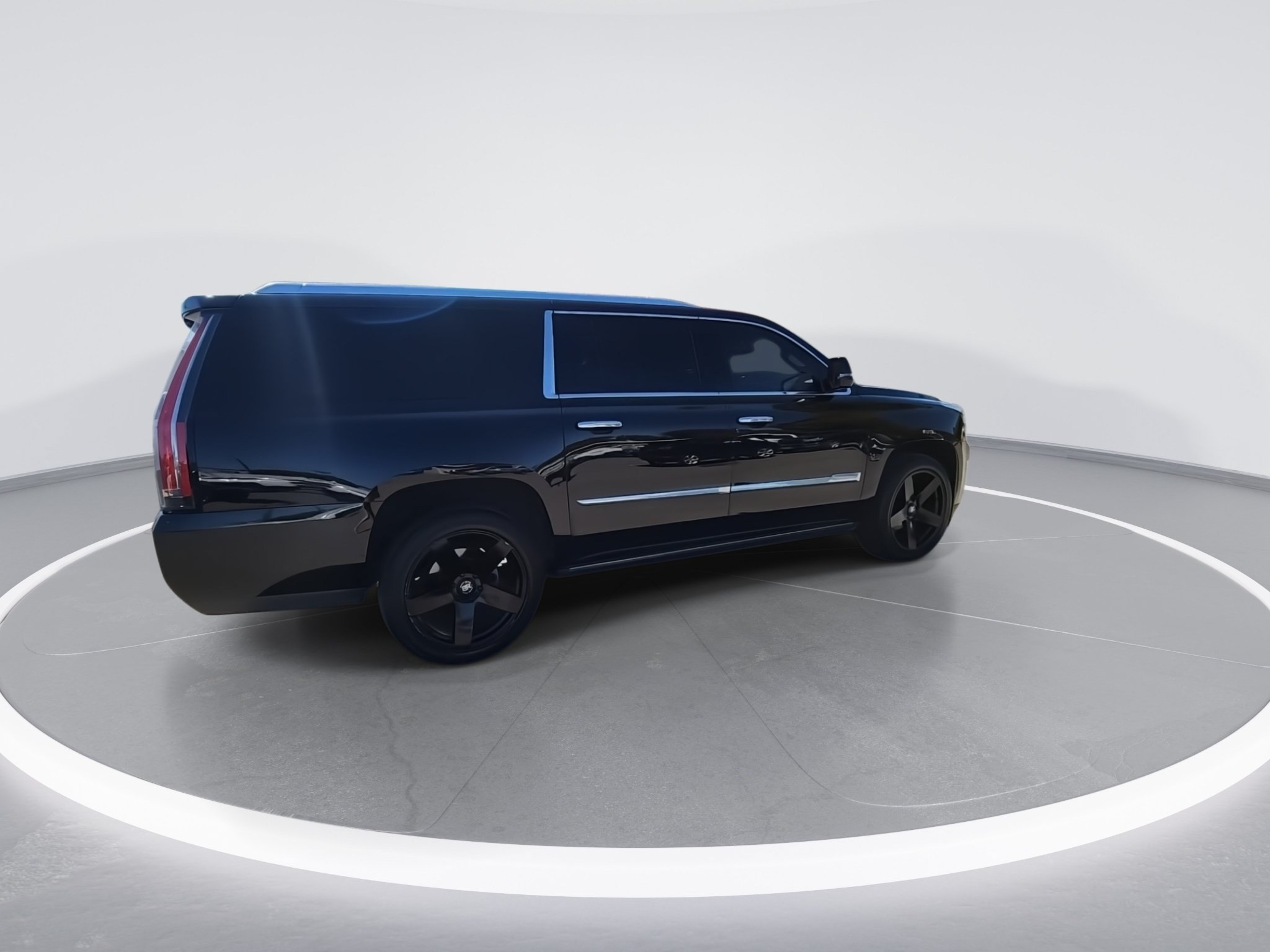 Used 2016 Cadillac Escalade ESV Premium AWD/4WD image 5