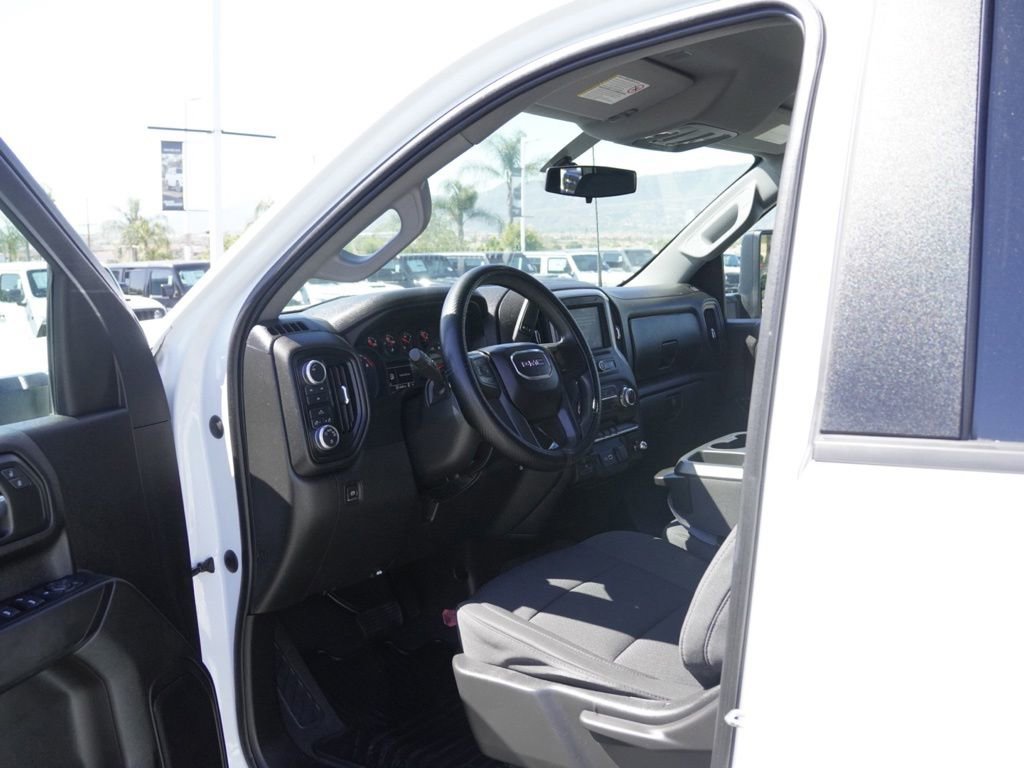 Used 2022 GMC Sierra 3500 Pro w/ Convenience Package AWD/4WD image 19