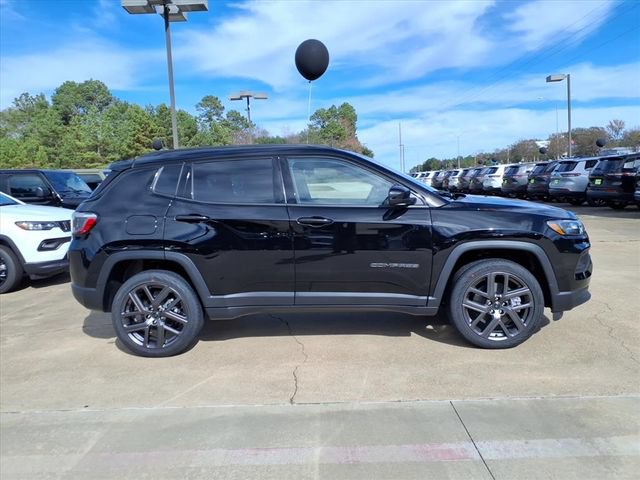 New 2026 Jeep Compass Latitude AWD/4WD image 2