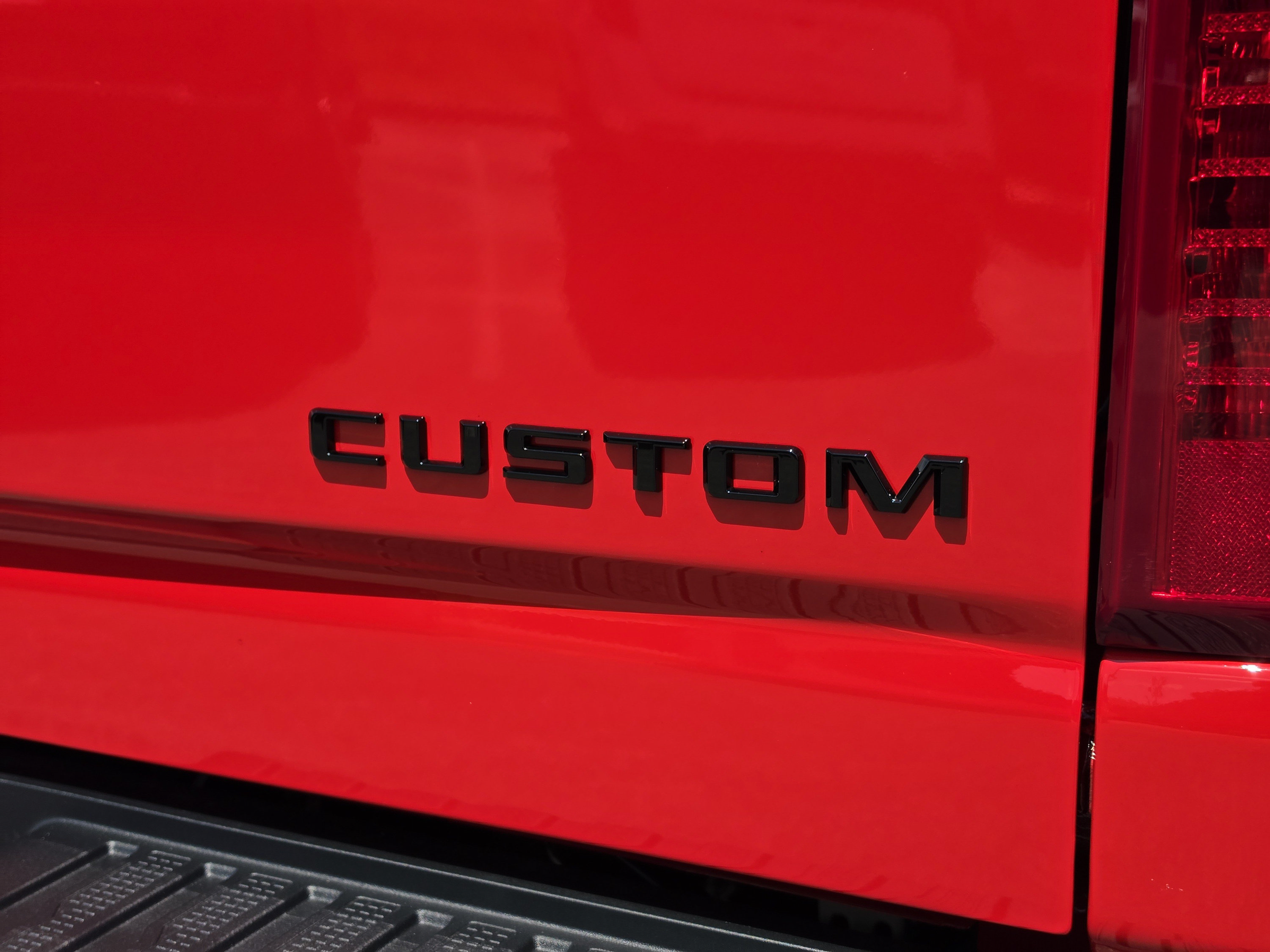 New 2026 Chevrolet Silverado 2500 Custom w/ Custom Convenience Package AWD/4WD image 16