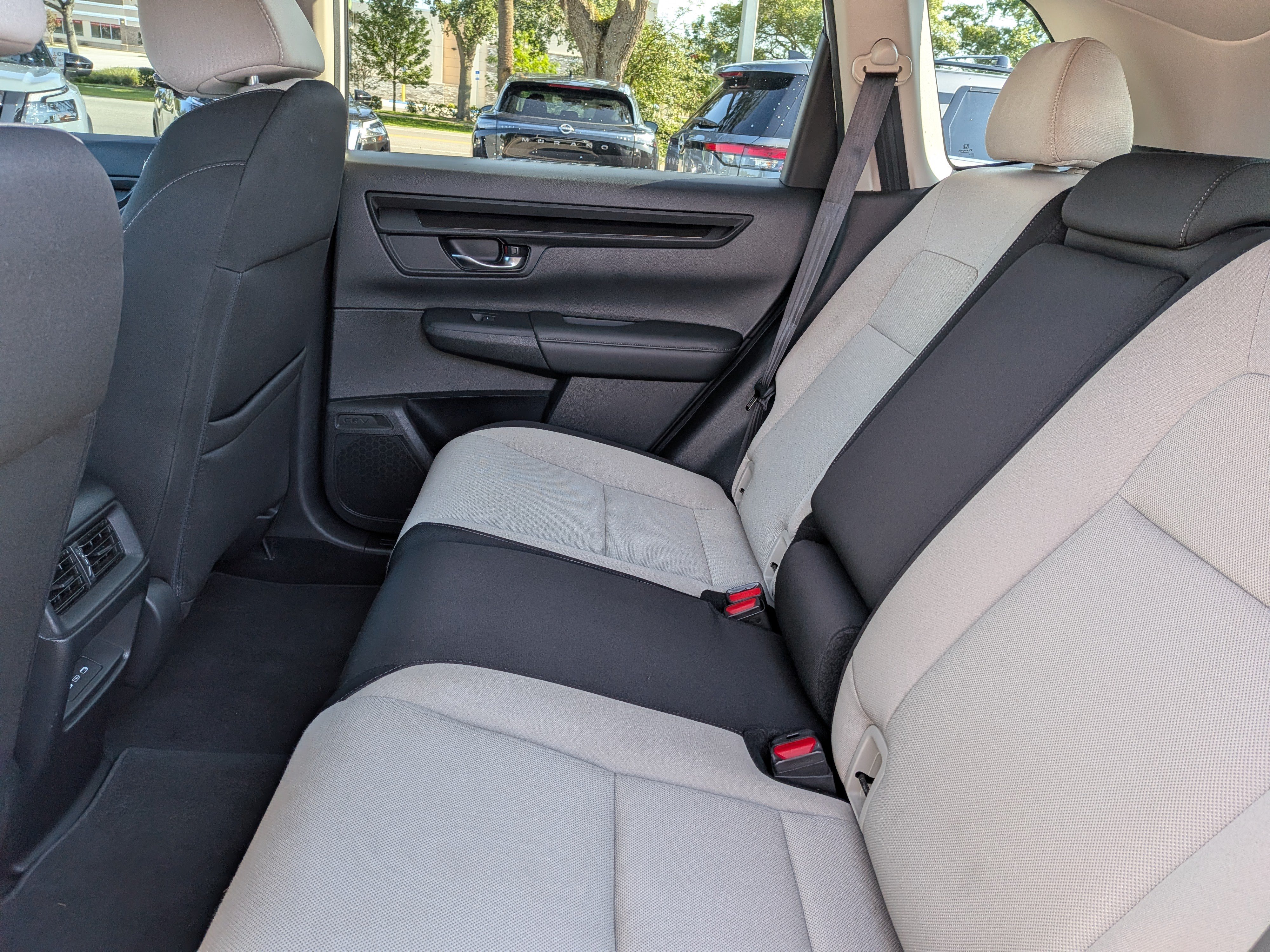 Used 2024 Honda CR-V EX image 16