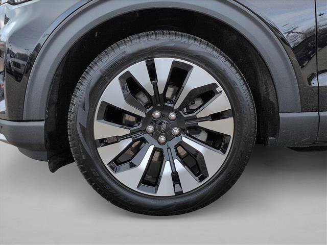 Certified 2025 Ford Explorer Platinum w/ LUX Leather Package image 25