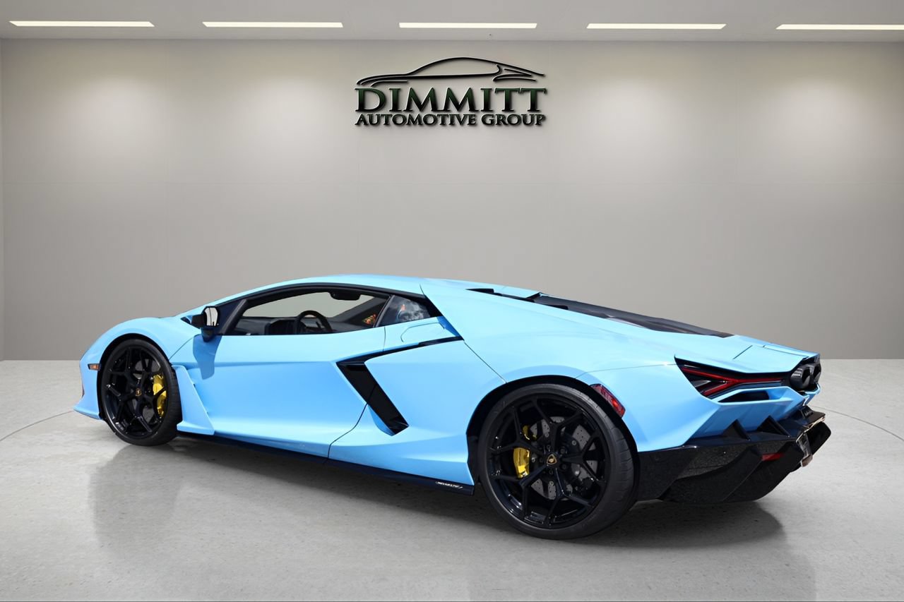 Used 2025 Lamborghini Revuelto AWD/4WD image 3
