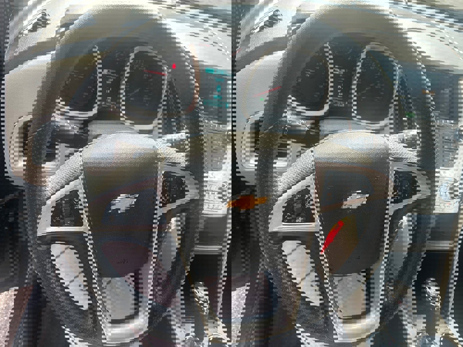 Used 2017 Chevrolet Equinox LT image 22