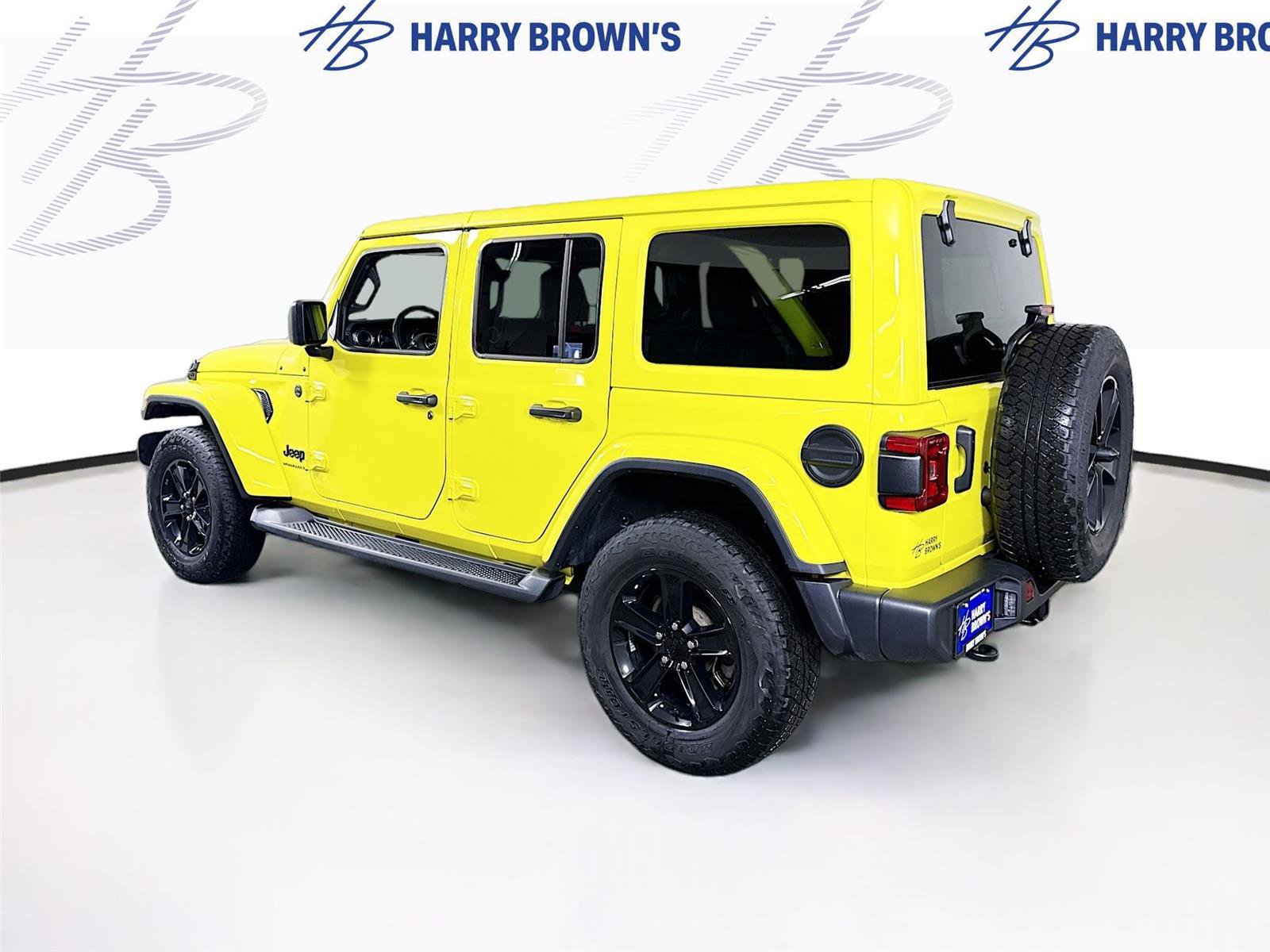 Used 2023 Jeep Wrangler Unlimited Sahara image 28