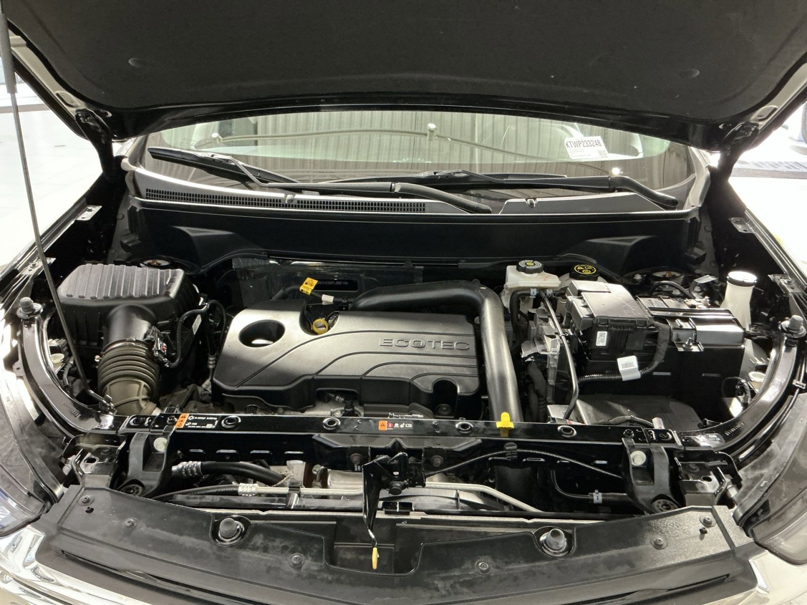 Used 2023 Chevrolet Equinox LT image 34