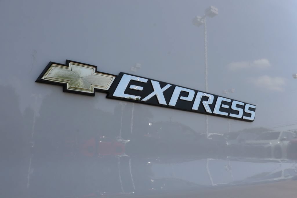 New 2025 Chevrolet Express 2500 w/ Driver Convenience Package RWD image 24