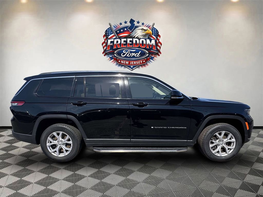 Used 2022 Jeep Grand Cherokee L Limited AWD/4WD image 6