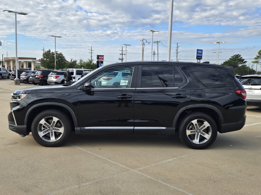 Used 2023 Honda Pilot EX-L image 4