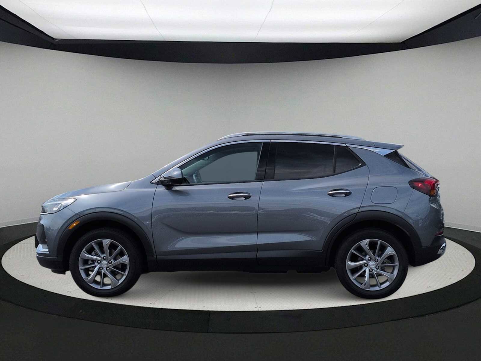 Used 2022 Buick Encore GX Essence w/ Experience Buick Package AWD/4WD image 5
