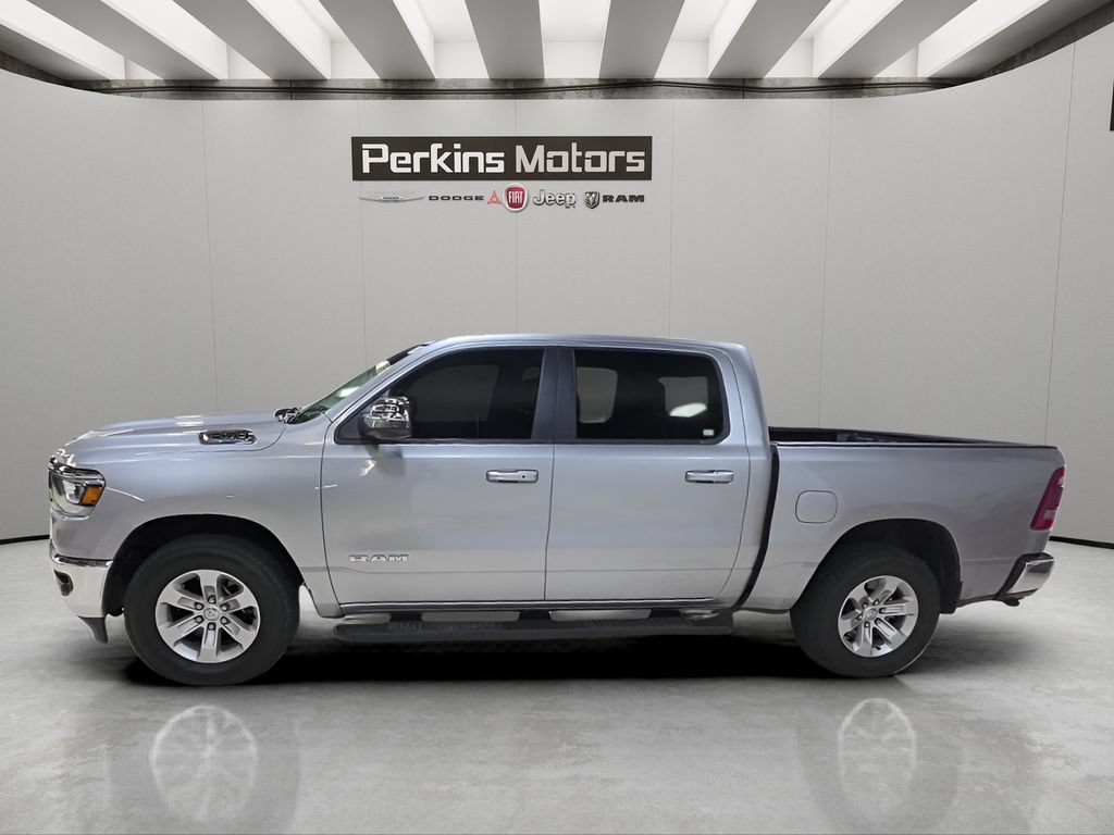 Used 2024 RAM 1500 Laramie AWD/4WD image 9