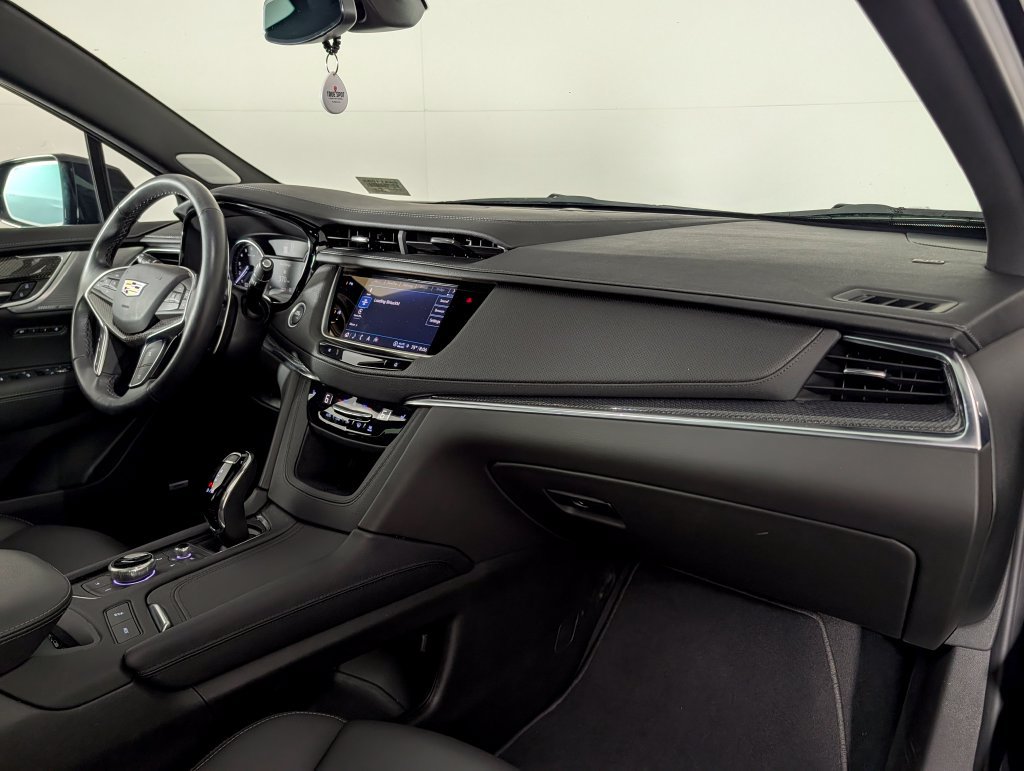 Used 2024 Cadillac XT5 Sportv AWD/4WD image 17