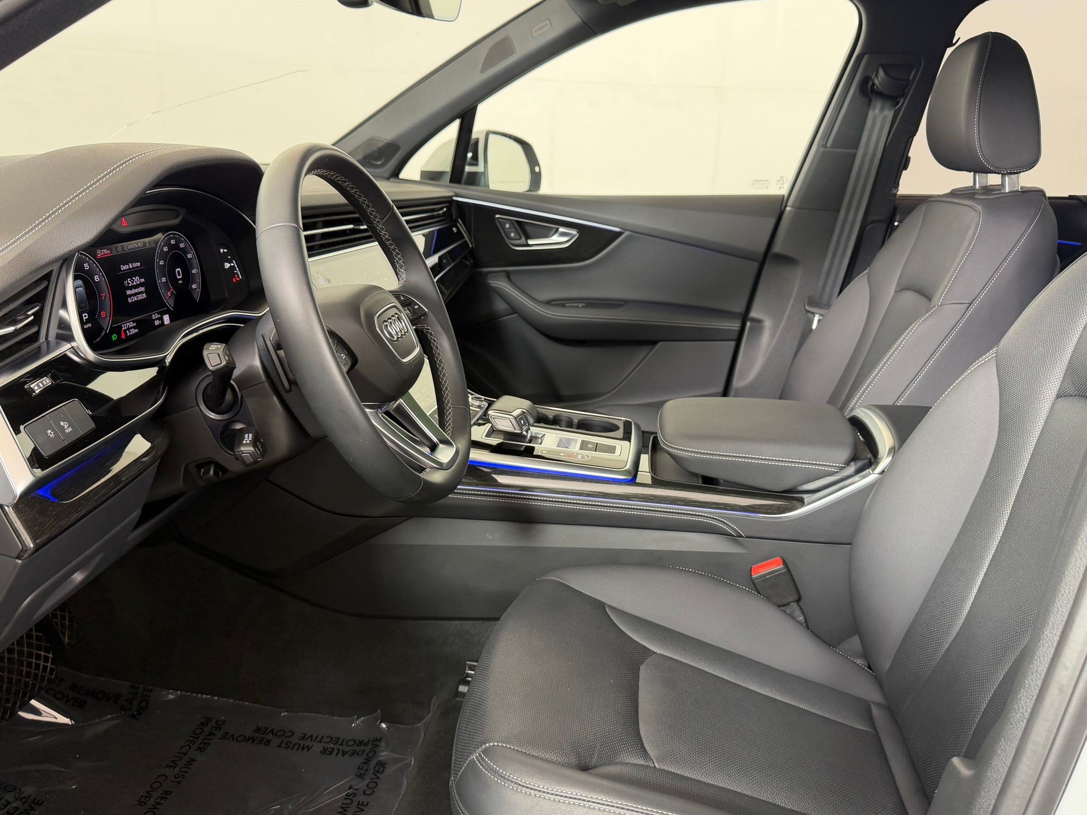 Used 2025 Audi Q7 3.0T Premium Plus AWD/4WD image 5